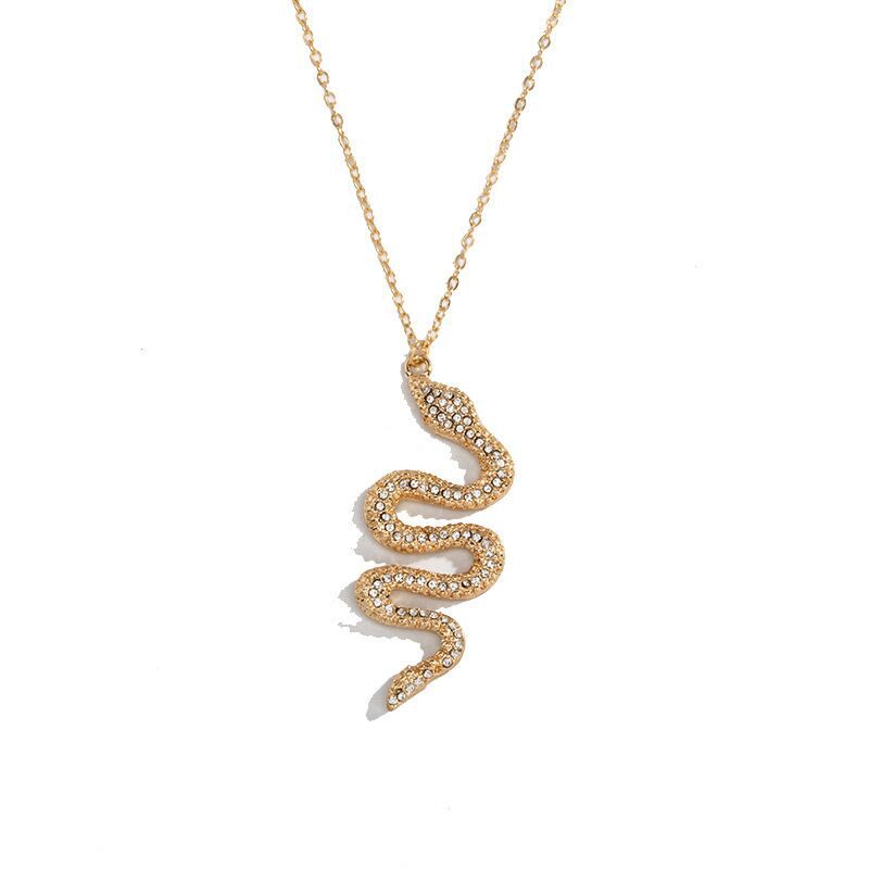 Stylish Snake Pendant Necklace with Rhinestones